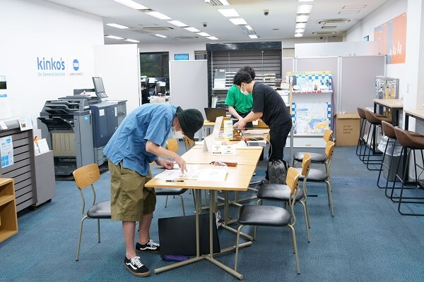 横浜駅西口店