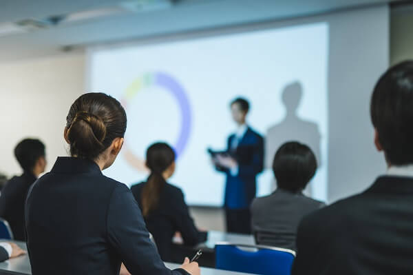 学会中小規模イメージ