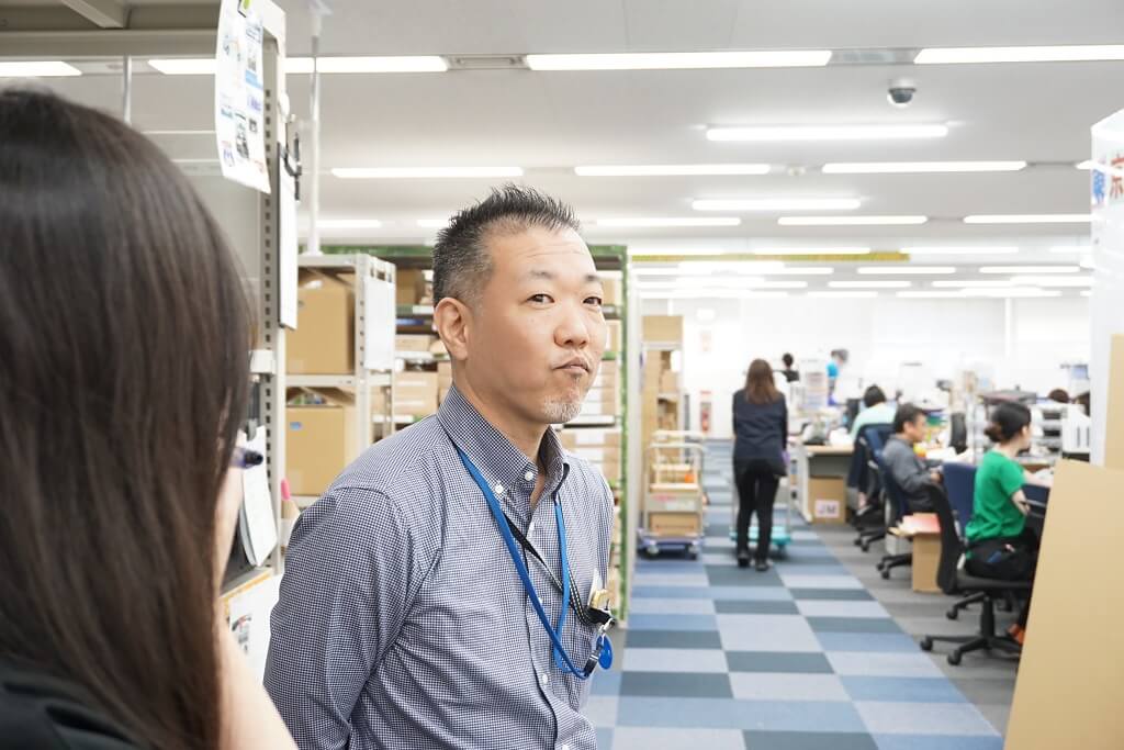 生産管理部・新津さん