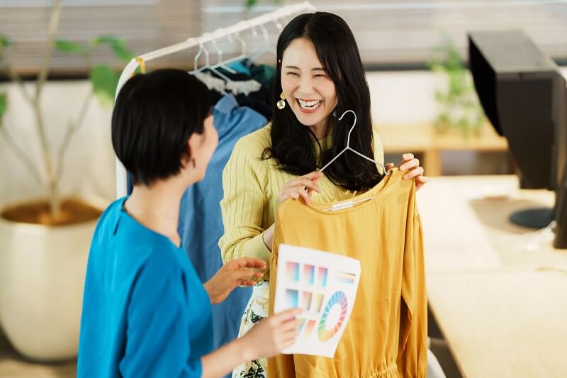 アパレル企業で働く人たち