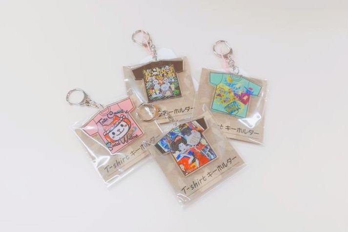 Tシャツキーホルダー