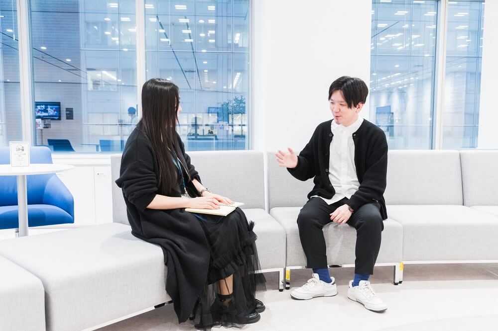 情報システム部・永瀬さん