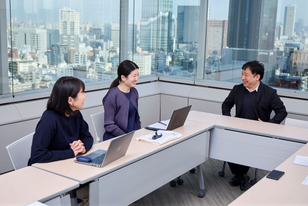 HOYAの皆さんと営業の小林